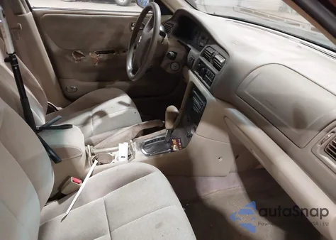 2000 Mazda 626 Es V6/Lx V6 из США, поврежденный, VIN 1YVGF22D2Y5105740